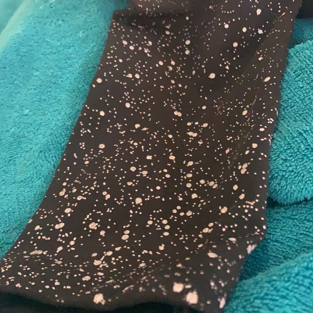 🌟 FLEECE‎ LINED Silver ACCENT LEGGINGS paint splatter